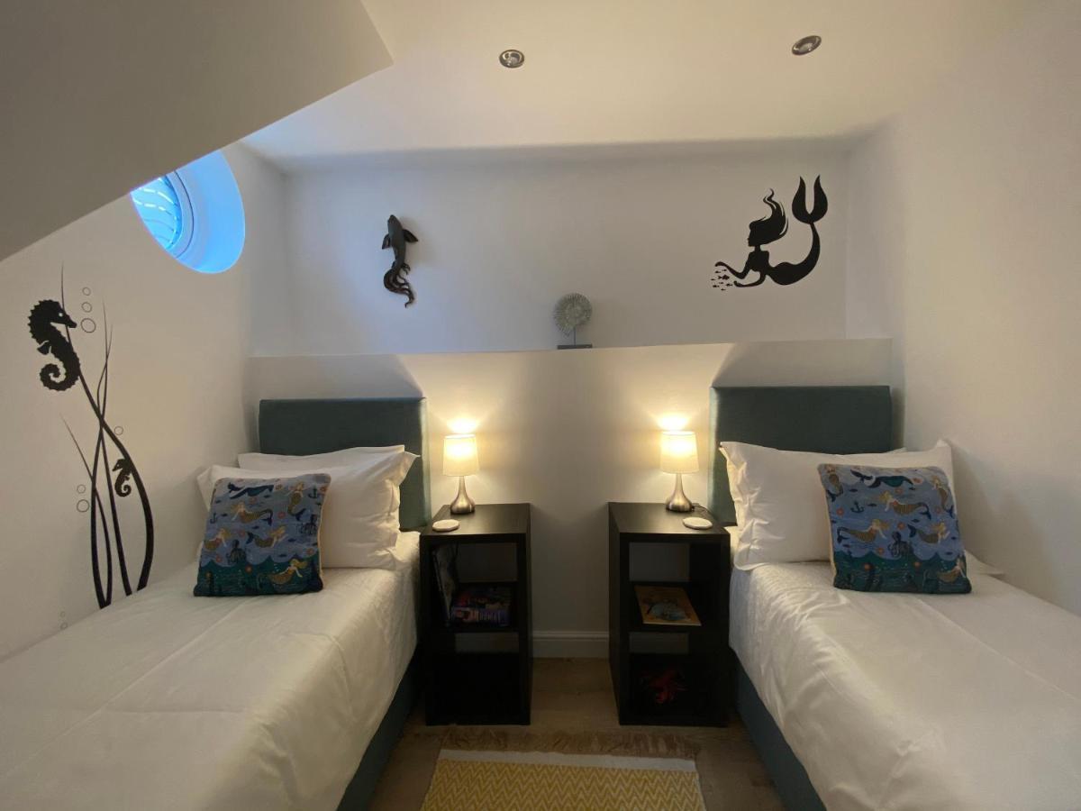 Starboard Side Brixham - Ideal Seaside Getaway With Parking ภายนอก รูปภาพ