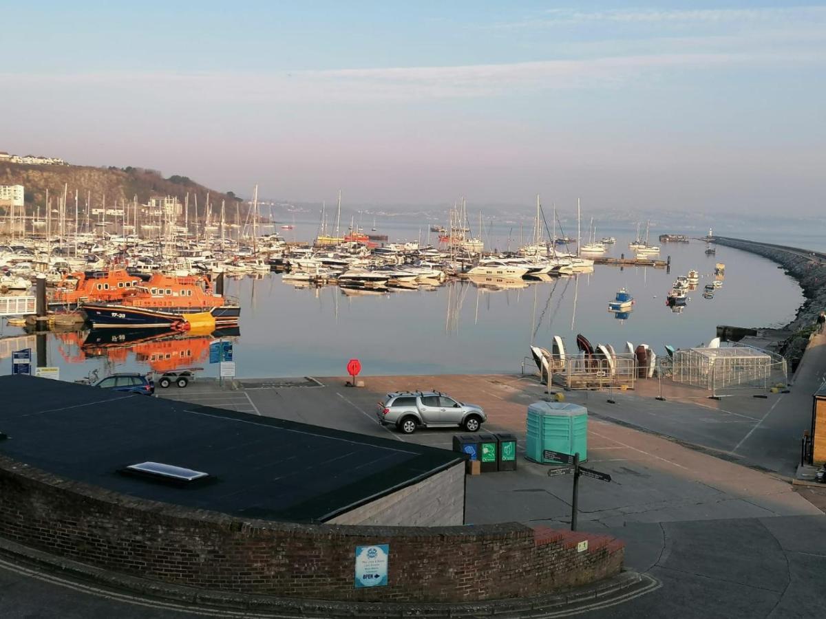 Starboard Side Brixham - Ideal Seaside Getaway With Parking ภายนอก รูปภาพ